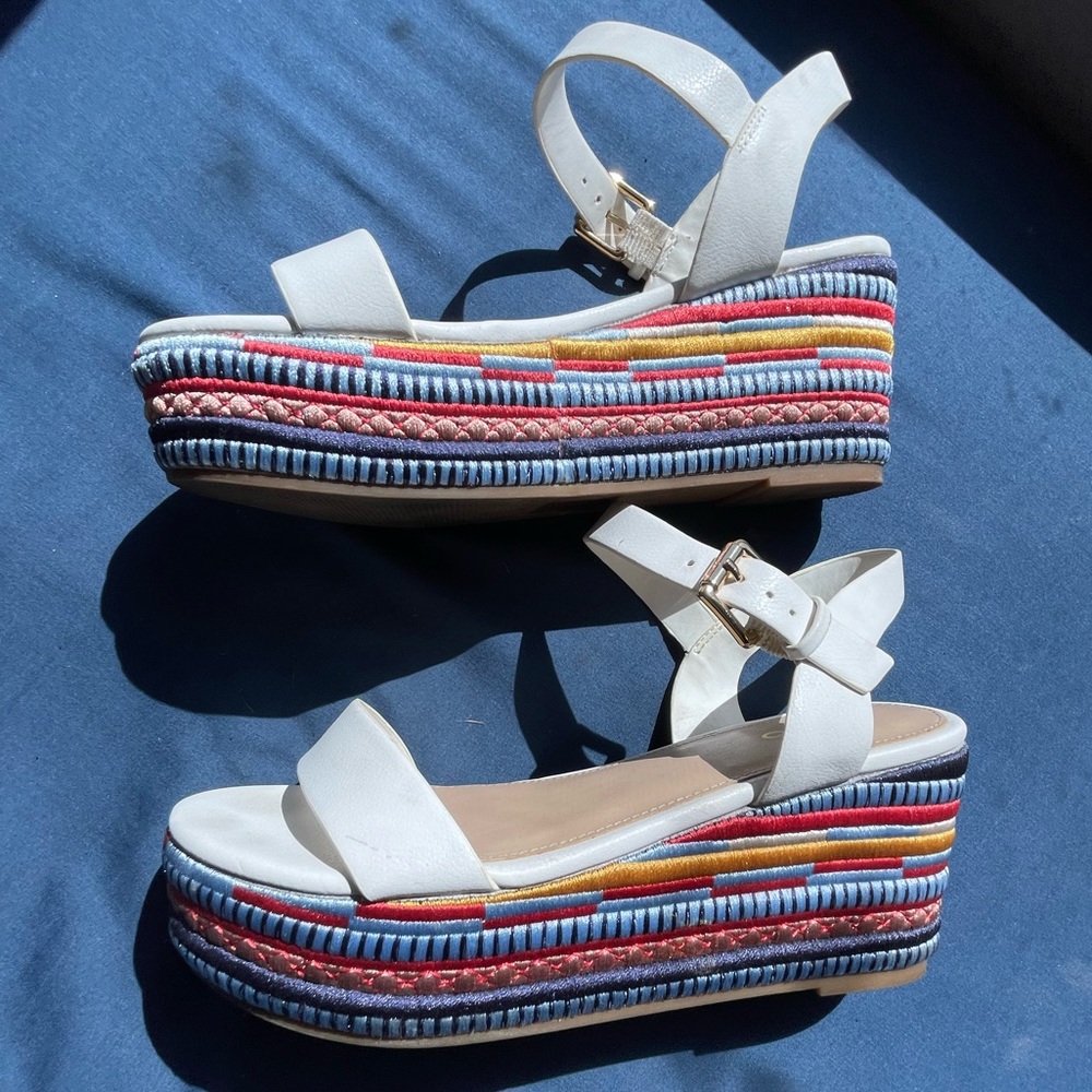✨LAST CHANCE ✨Aldo wedges
